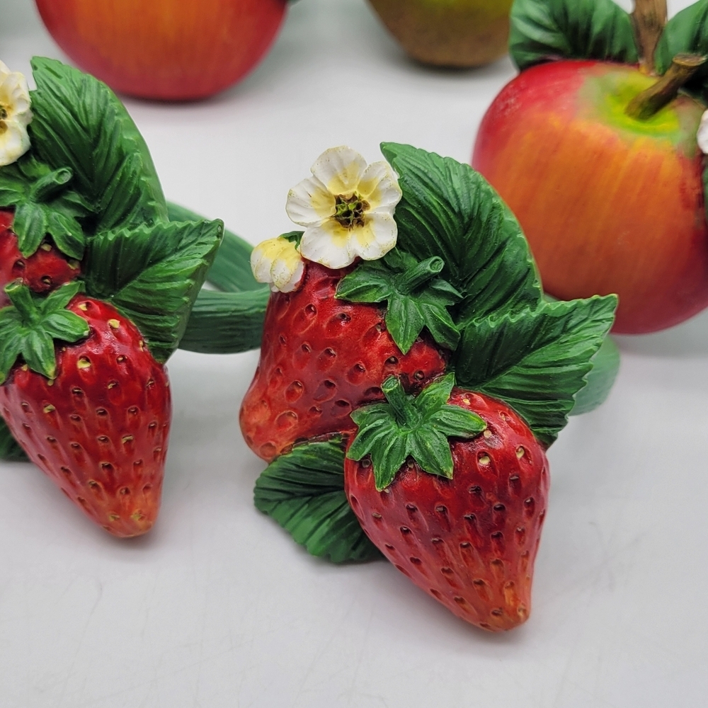 Rare Vintage Charter Club Summer Grove Plant Napkin Rings Grape Pear Strawberry - Picture 10 of 10